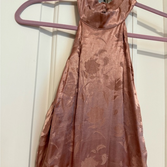 NWT Lulu's Light Rose Floral Satin Jacquard Maxi slit Dress size S - Picture 2 of 10